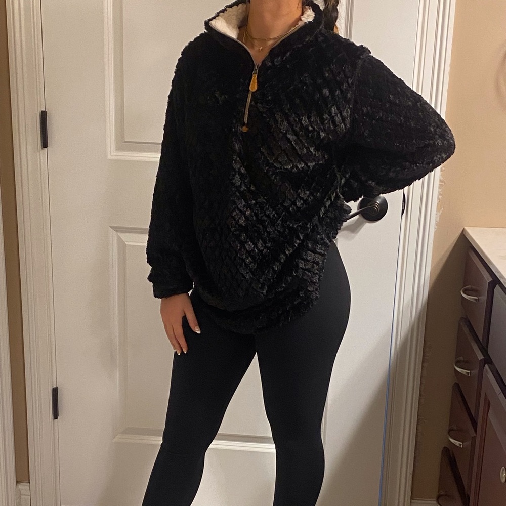 Simply southern pullover